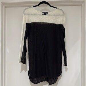 Wyatt Black and White Hi-Lo Long Sleeve Linen Top